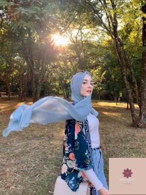 Hijab Azul Chiffon- Cliente Paula