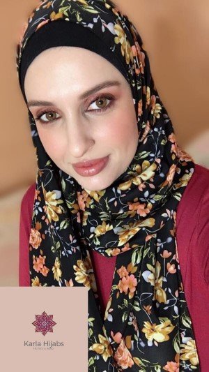Hijab Floral Negro