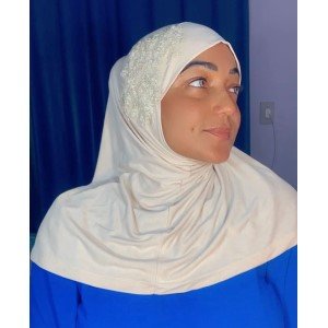 Amira Bordada