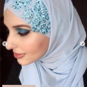 Hijab Bordado
