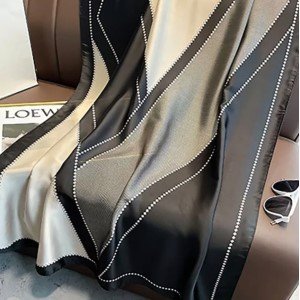 Hijab Estampado com toque de Seda