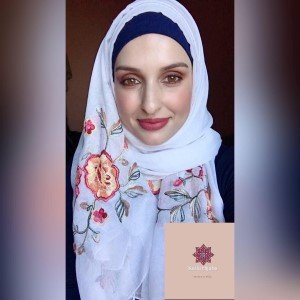 Hijab de Algodão com Bordado Offwhite