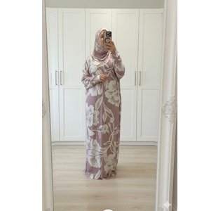 Roupa de rezar estampada lilás claro com manga