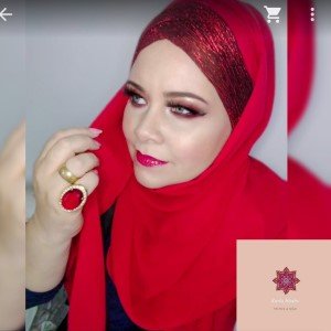 Hijab Trançado Brilho Vermelho